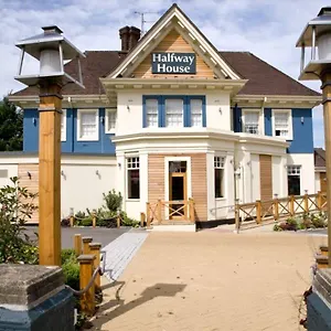 3* Hotel Premier / Luton